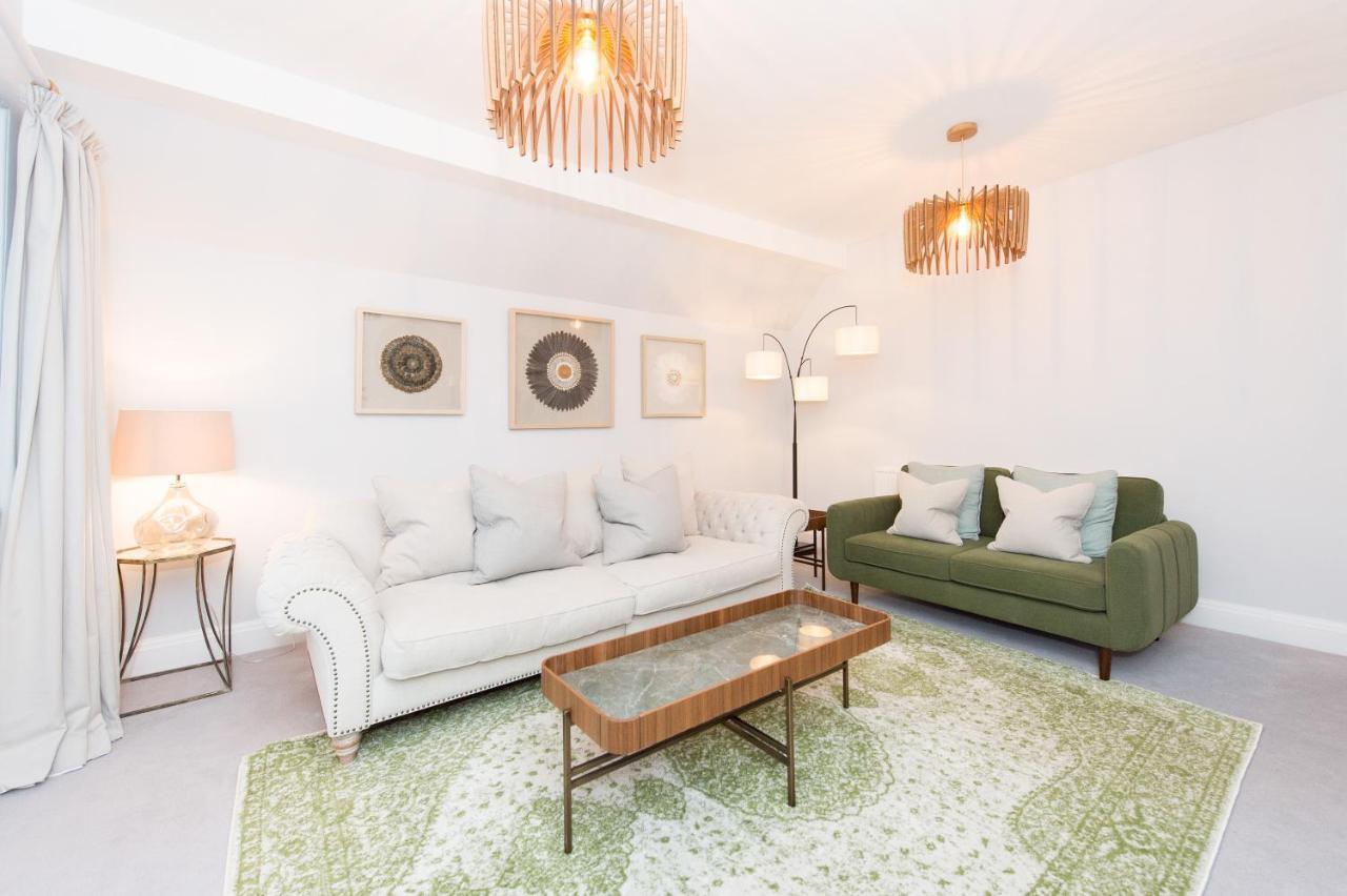 The Tower By Harrogate Serviced Apartments Bagian luar foto