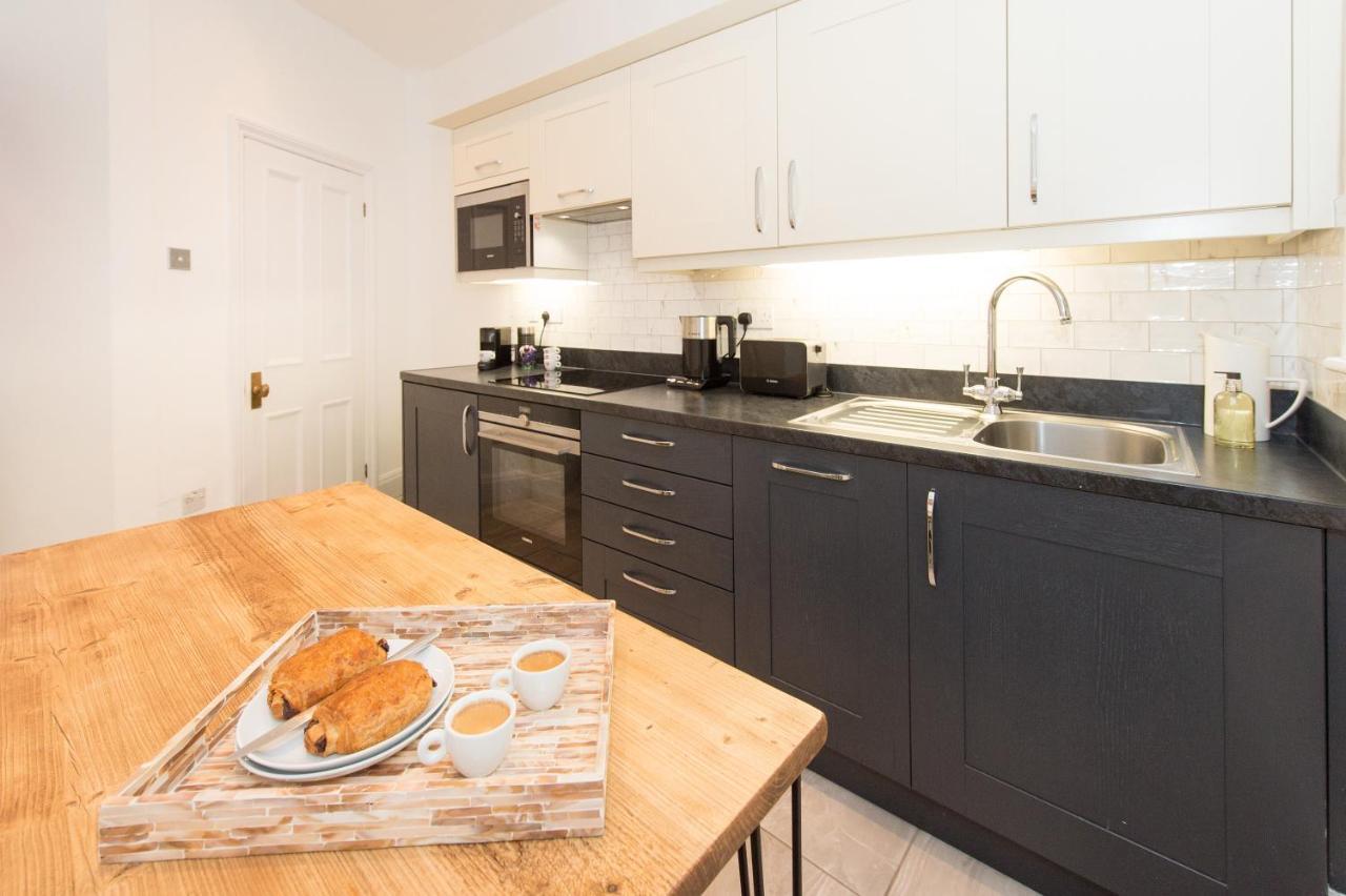 The Tower By Harrogate Serviced Apartments Bagian luar foto