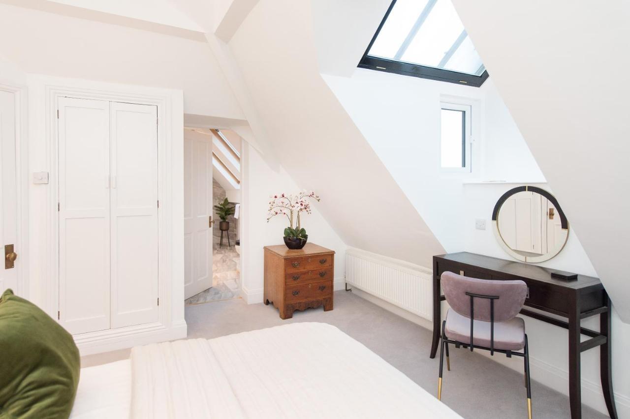 The Tower By Harrogate Serviced Apartments Bagian luar foto